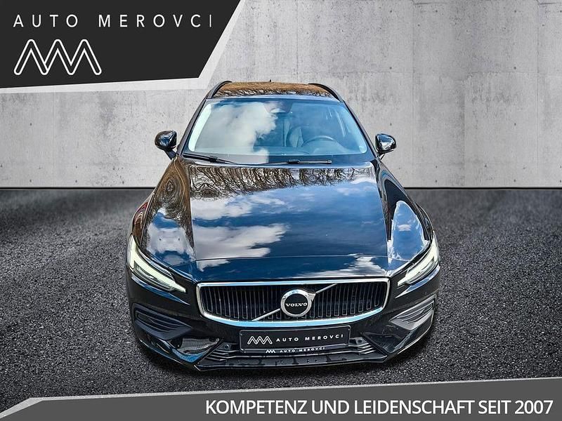 Gebraucht Volvo V60 197 PS (144 kW) 2022 Schwarz Kombi