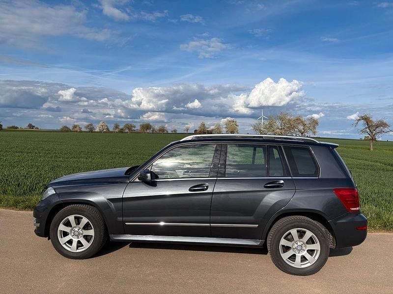 Gebraucht Mercedes GLK220 170 PS (125 kW) 2013 Grau SUV