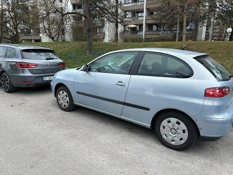 Gebraucht Seat Ibiza 75 PS (55 kW) 2006 Blau Kleinwagen
