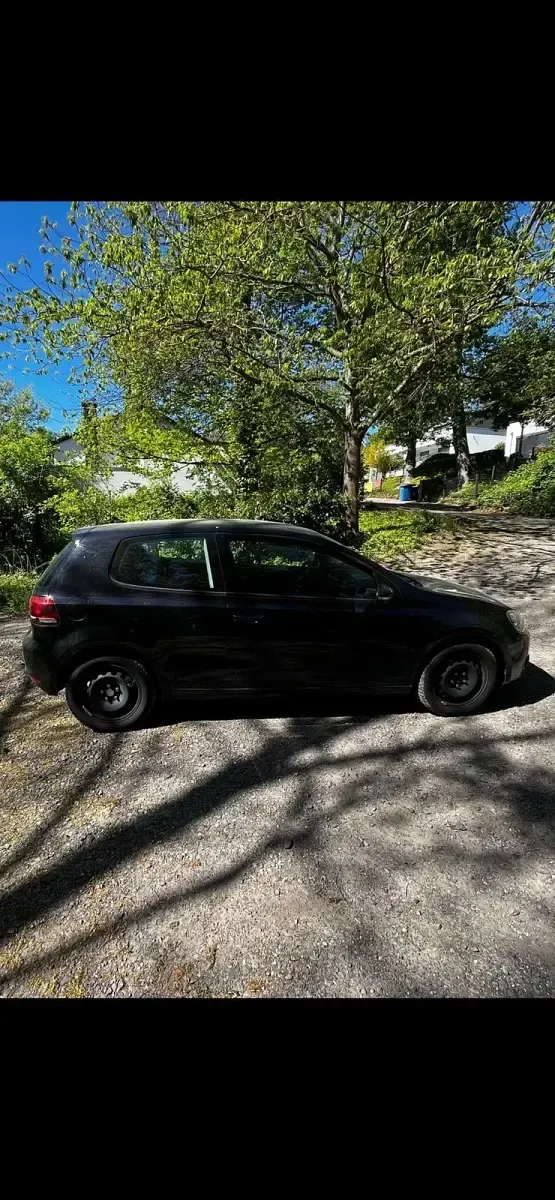 Second-hand VW Golf VI Highline 110 CP (80 kW) 2009 Negru Hatchback