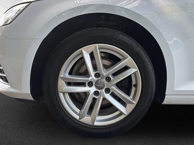 Gebraucht Audi A4 Sport 150 PS (110 kW) 2018 Weiß Kombi