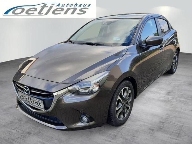 Grau Gebraucht 2015 Mazda 2 Sports-Line Kleinwagen | 13.980 € (Fairer Preis) - Bild 1/4