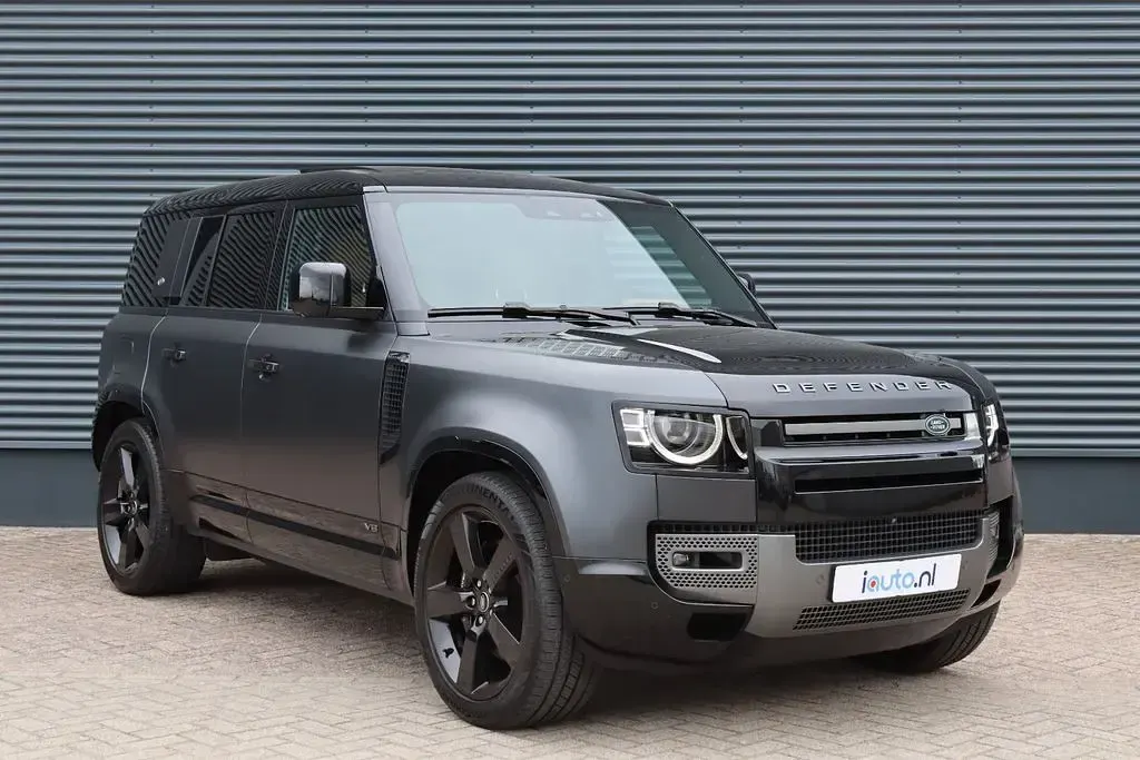 Gebraucht Land Rover Defender Carpathian Edition 525 PS (386 kW) 2023 Grau SUV