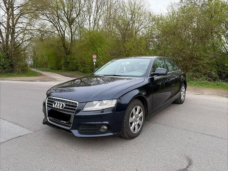 Gebraucht Audi A4 Ambiente 120 PS (88 kW) 2008 Blau Limousine