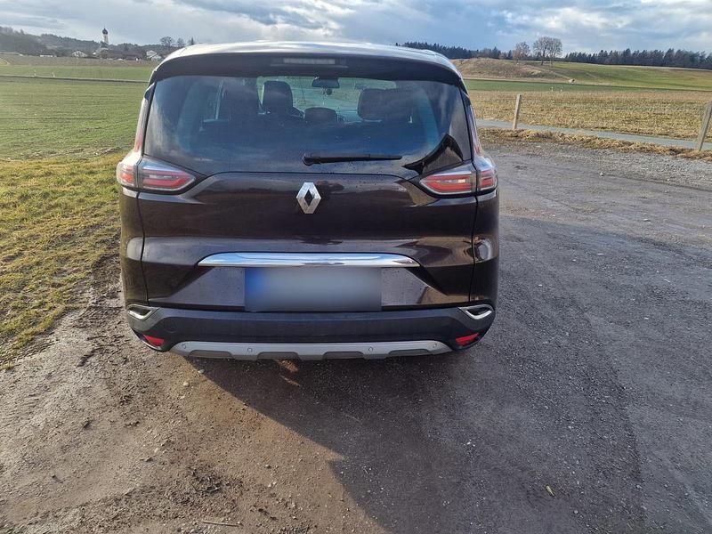 Second-hand Renault Espace 160 CP (117 kW) 2015 Maro Monovolum