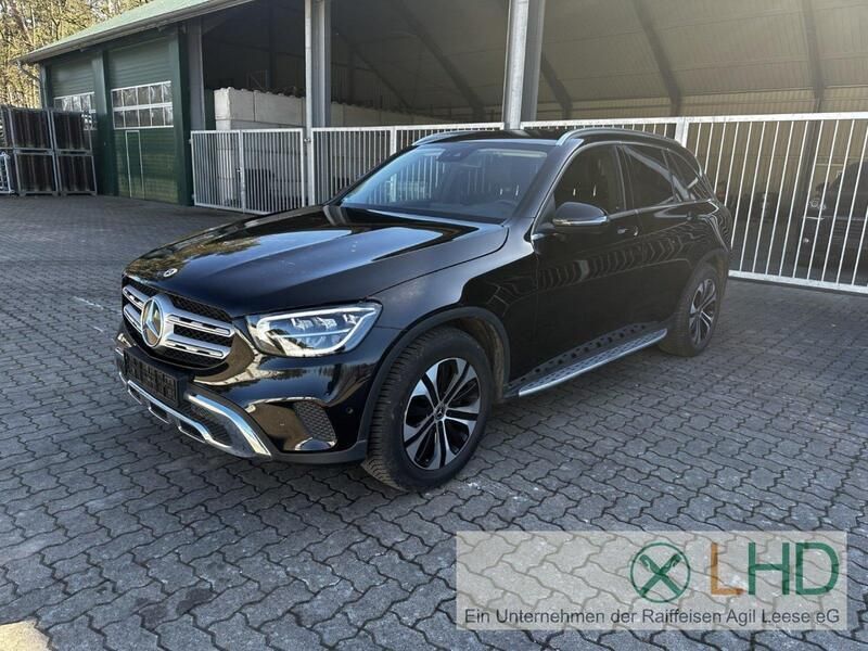 Schwarz Gebraucht 2022 Mercedes GLC200 SUV | 37.485 € (Guter Preis) - Bild 1/4
