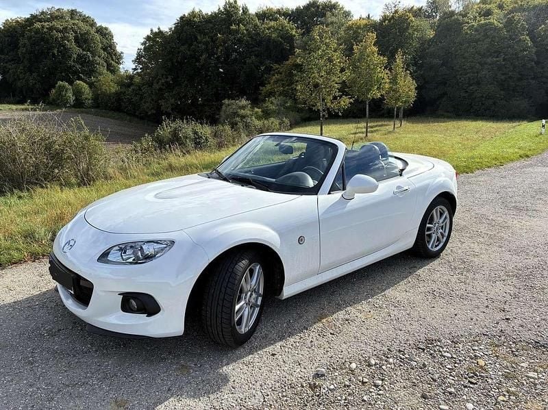 Weiß Gebraucht 2013 Mazda MX5 Center-Line Cabrio | 14.900 € (Fairer Preis) - Bild 1/4