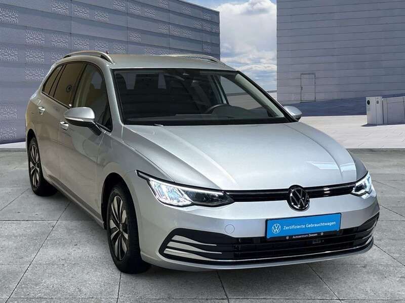 Gebraucht VW Golf VIII Move 131 PS (96 kW) 2024 Reflexsilber (metallic) Kombi