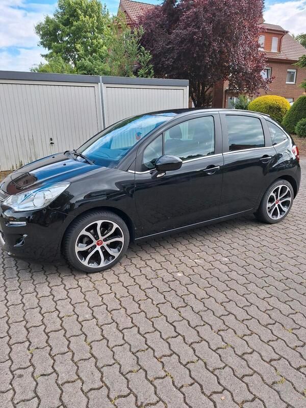 Schwarz Gebraucht 2015 Citroën C3 Kleinwagen | 5.400 € (Fairer Preis) - Bild 1/4