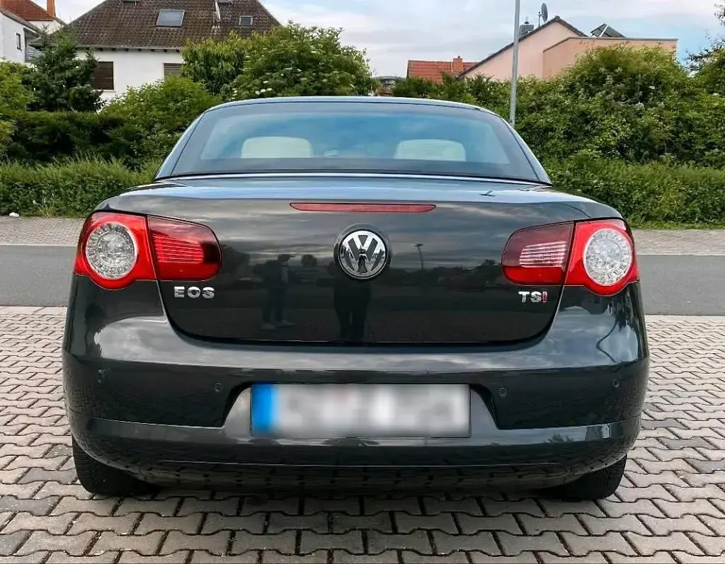 Gebraucht VW Eos 122 PS (89 kW) 2010 Grau Cabrio