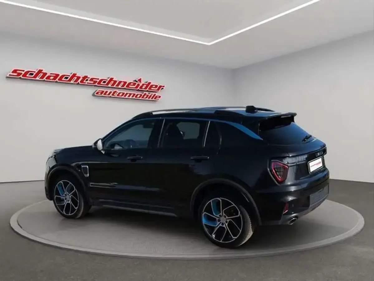 Gebraucht Lynk & Co 01 261 PS (191 kW) 2023 Schwarz SUV