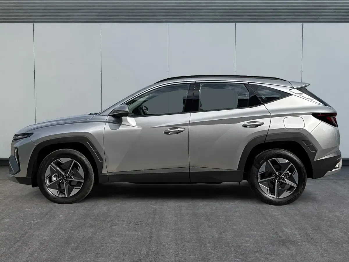 Neu Hyundai Tucson Style 239 PS (175 kW) 2026 Shimmering silver metallic SUV