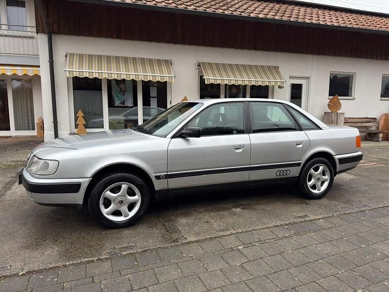 Silber Gebraucht 1991 Audi 100 Limousine | 5.900 € - Bild 1/4