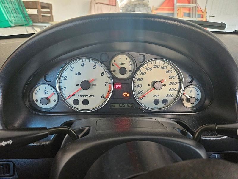 Gebraucht Mazda MX5 110 PS (80 kW) 2001 Schwarz Cabrio