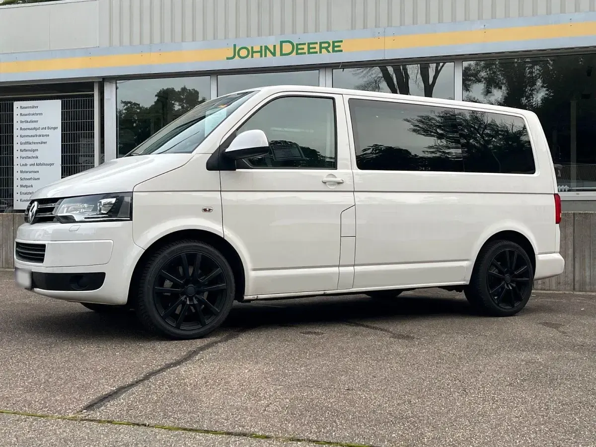 Gebraucht VW Caravelle 179 PS (131 kW) 2012 Weiß Van