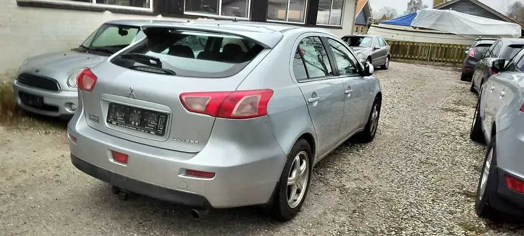 Gebraucht Mitsubishi Lancer 150 PS (110 kW) 2011 Grau Limousine