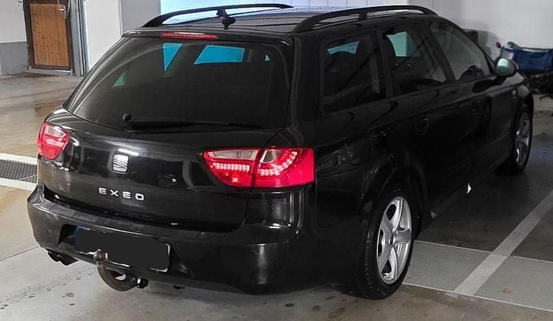 Gebraucht Seat Exeo Sport 170 PS (125 kW) 2012 Schwarz Limousine