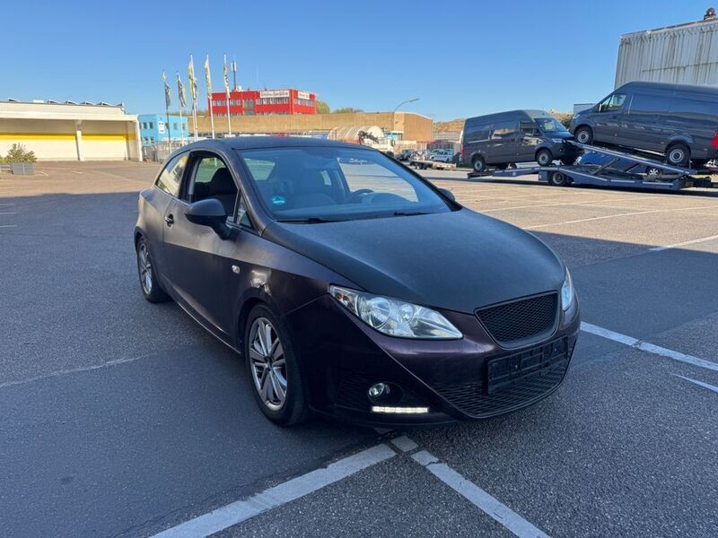 Bordeaux Gebraucht 2010 Seat Ibiza SC Kleinwagen | 1.990 € (Fairer Preis) - Bild 1/4