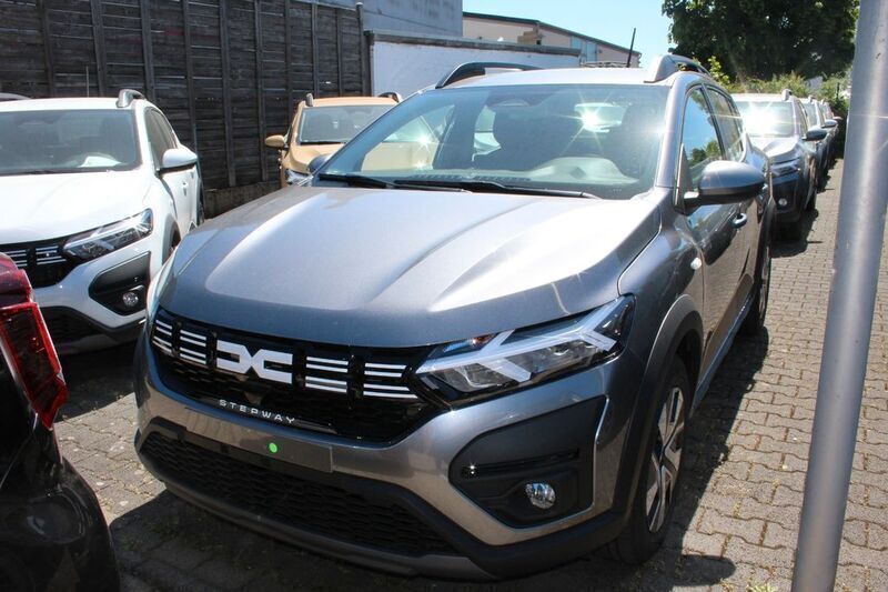Grau Neu 2025 Dacia Sandero Expression Kleinwagen | 19.180 € (Fairer Preis) - Bild 1/4