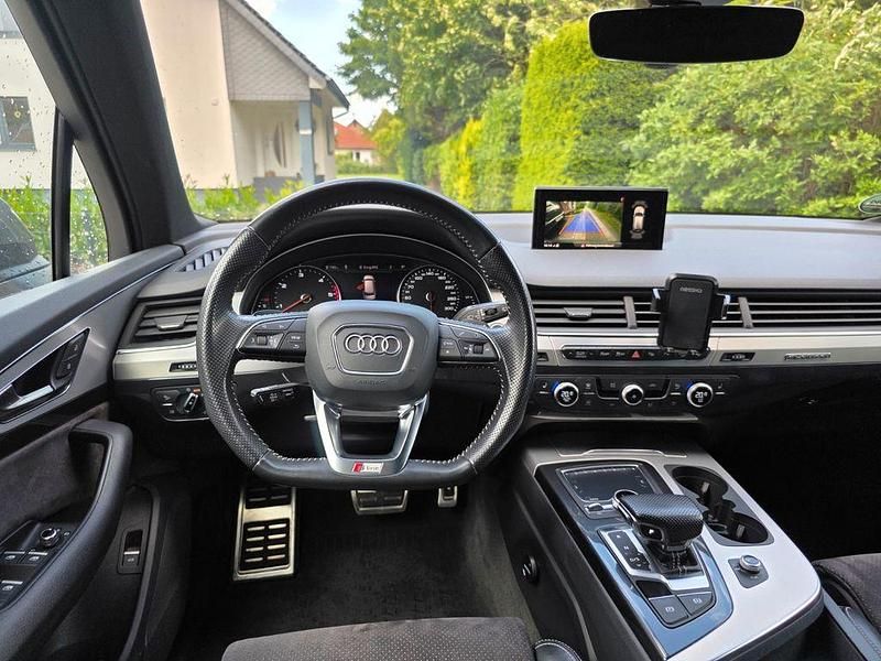 Gebraucht Audi Q7 Sport 272 PS (200 kW) 2017 Grau SUV