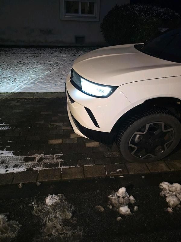 Weiß Gebraucht 2025 Opel Mokka SUV | 20.100 € (Superpreis) - Bild 1/4