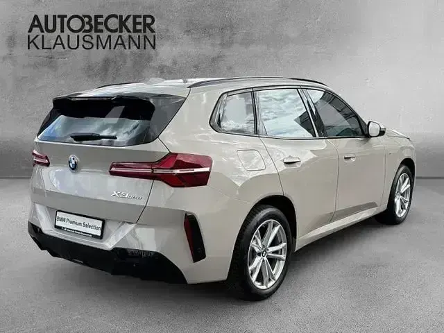 Gebraucht BMW X3 M Sport 197 PS (144 kW) 2025 Grau SUV