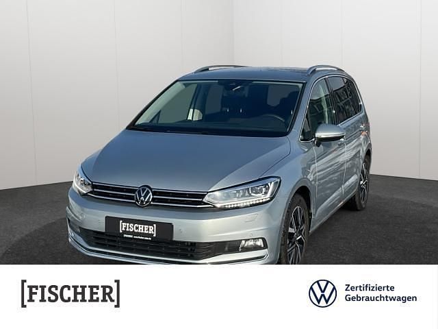 Gebraucht VW Touran Highline 150 PS (110 kW) 2025 Silber Van / Kleinbus