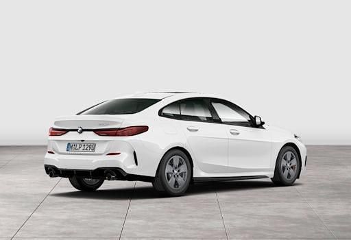 Gebraucht BMW 220 M Sport 178 PS (130 kW) 2024 Weiß Coupé