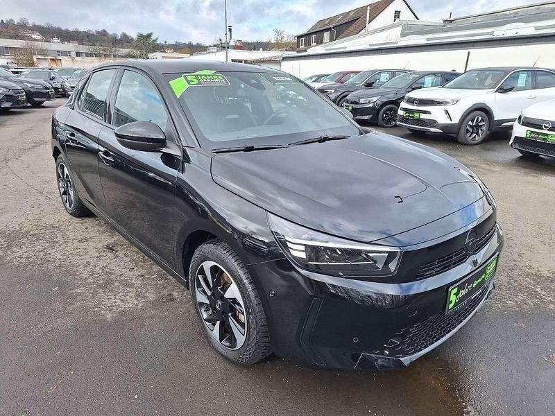 Gebraucht Opel Corsa-e 100 kW (136 PS) 2023 Karbon schwarz Kleinwagen