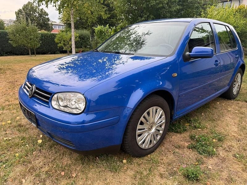 Blau Gebraucht 2000 VW Golf IV Highline Kleinwagen | 1.690 € (Guter Preis) - Bild 1/4
