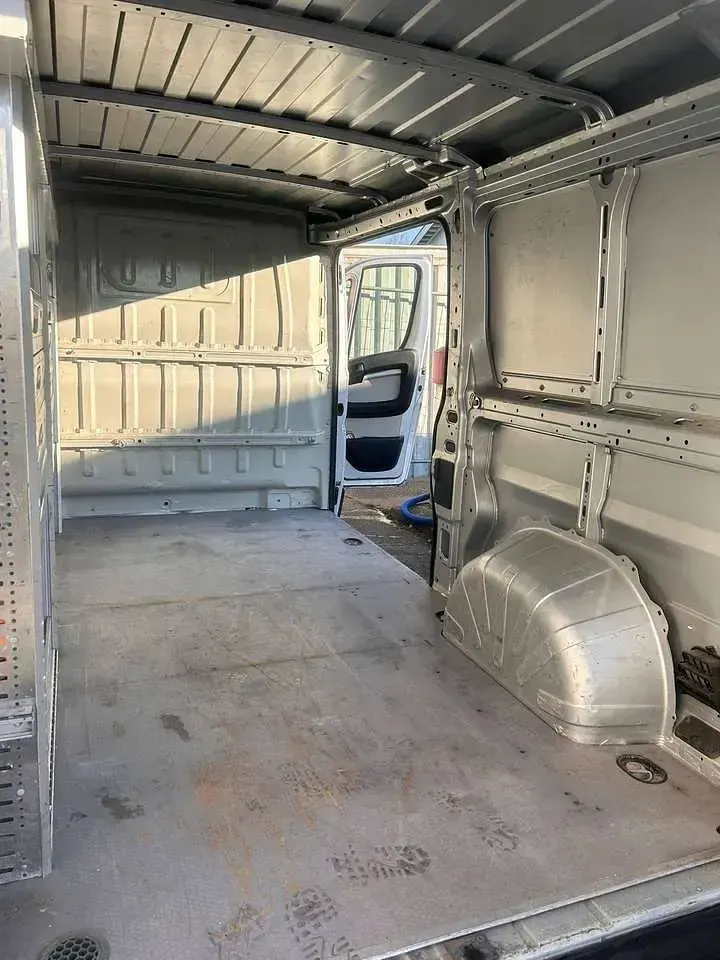 Gebraucht Citroën Jumper 131 PS (96 kW) 2015 Silber Van / Kleinbus