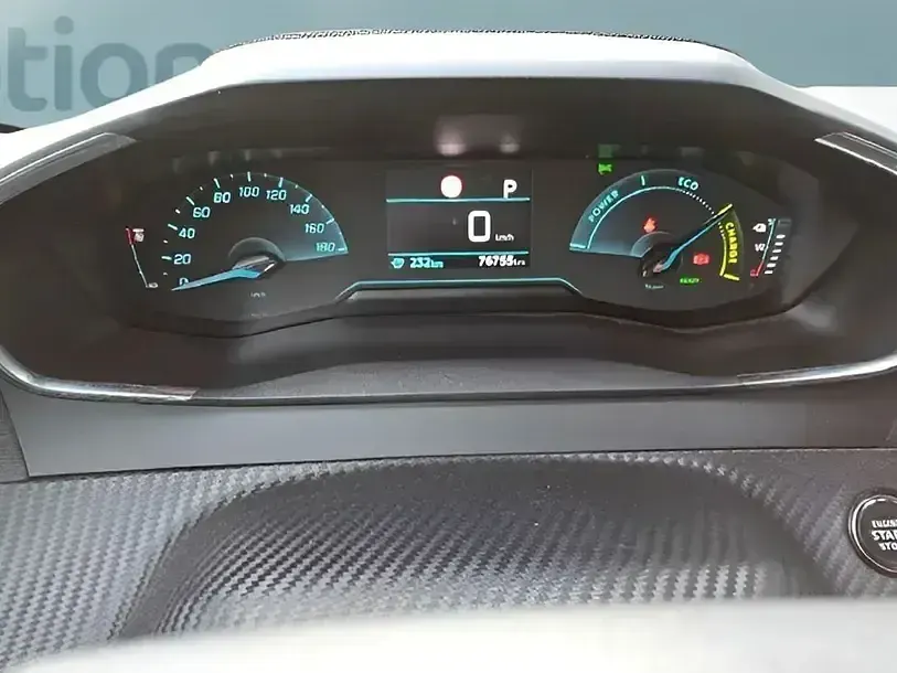 Gebraucht Peugeot e-208 Active 100 kW (136 PS) 2022 Weiß Kleinwagen