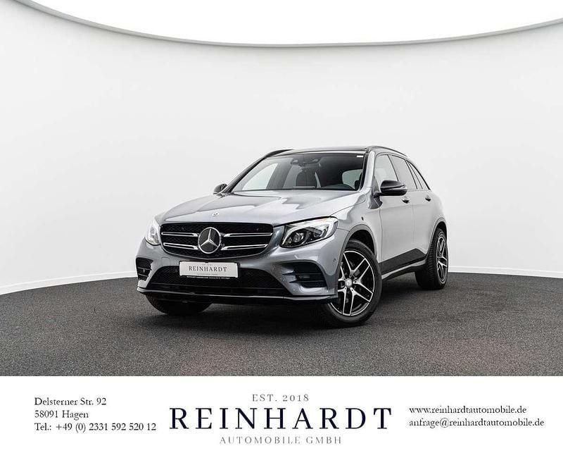 Selenitgrau metalliclack Gebraucht 2018 Mercedes GLC250 AMG line SUV | 34.395 € (Fairer Preis) - Bild 1/3