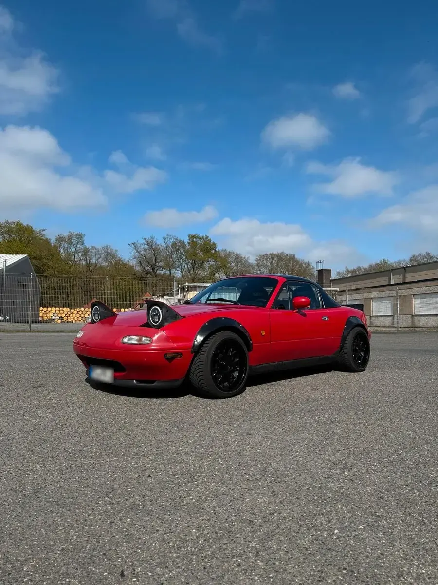 Gebraucht Mazda MX5 115 PS (84 kW) 1993 Rot Cabrio