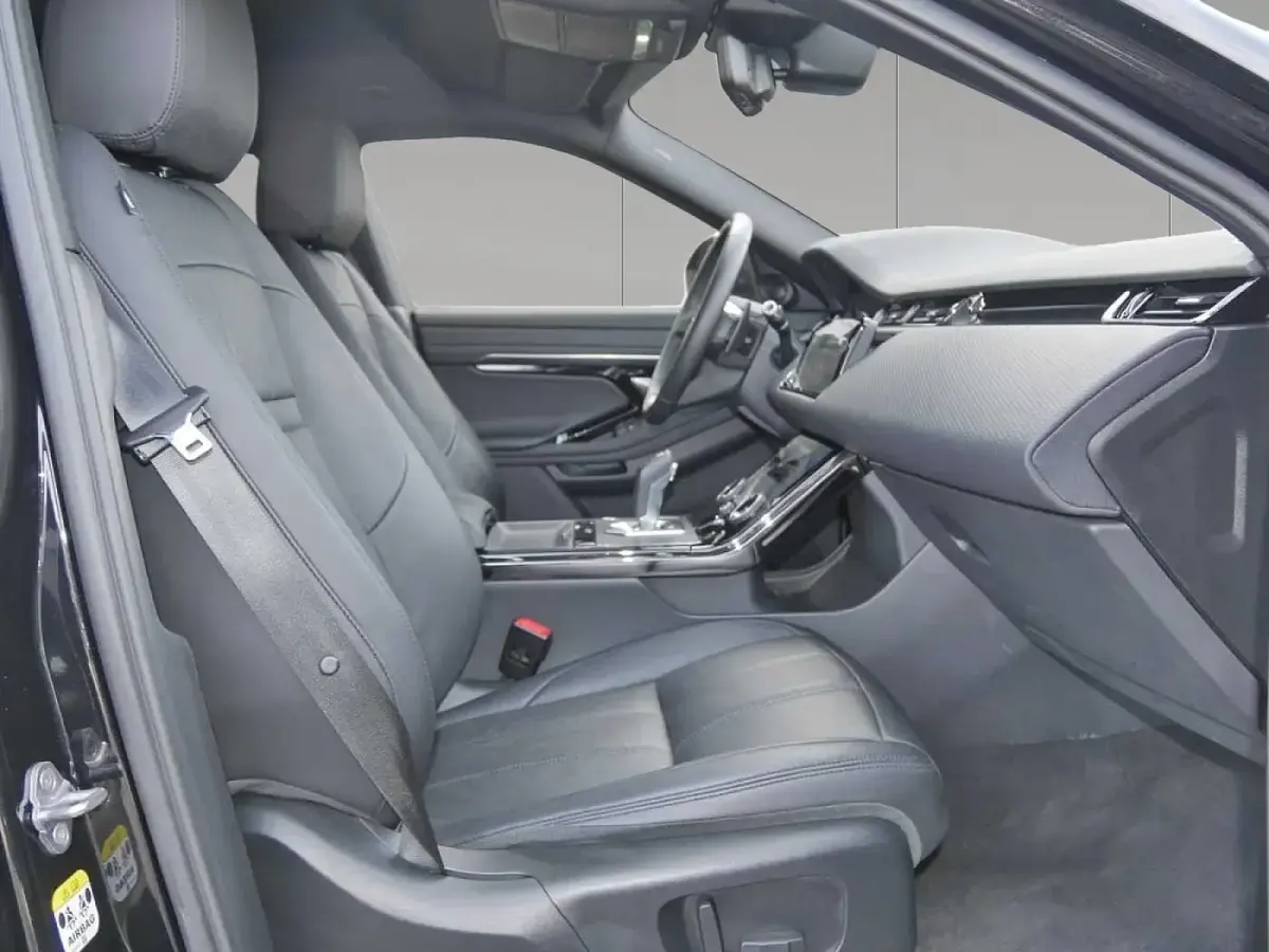 Gebraucht Land Rover Range Rover evoque R-Dynamic 181 PS (133 kW) 2021 Santorini black SUV