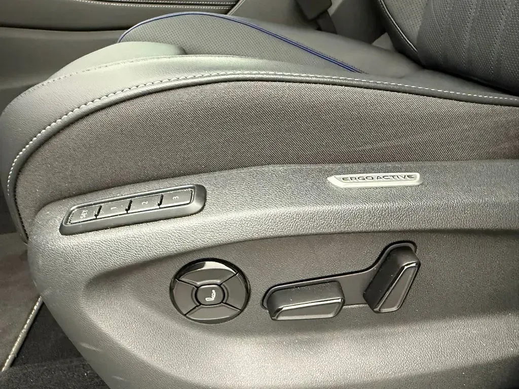 Gebraucht VW Tiguan R-line 272 PS (200 kW) 2025 Weiß SUV