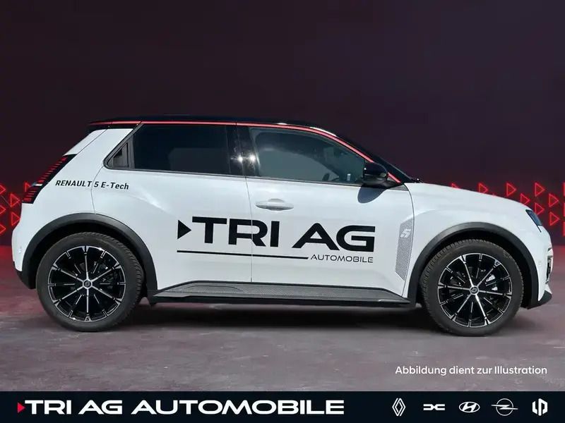 Gebraucht Renault R5 Komfort 110 kW (150 PS) 2024 Perlmuttweiß  dach blackpearl schwarz Kleinwagen