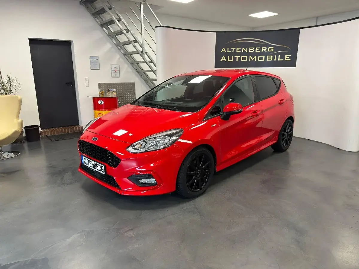 Gebraucht Ford Fiesta ST-Line 101 PS (74 kW) 2018 Rot Kleinwagen