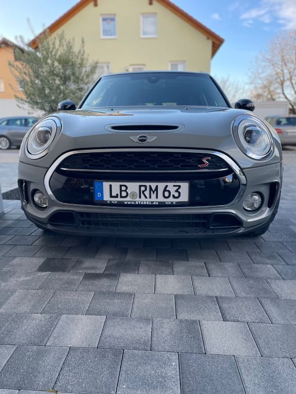 Grau Gebraucht 2017 Mini Cooper S Clubman Kombi | 16.000 € (Guter Preis) - Bild 1/4