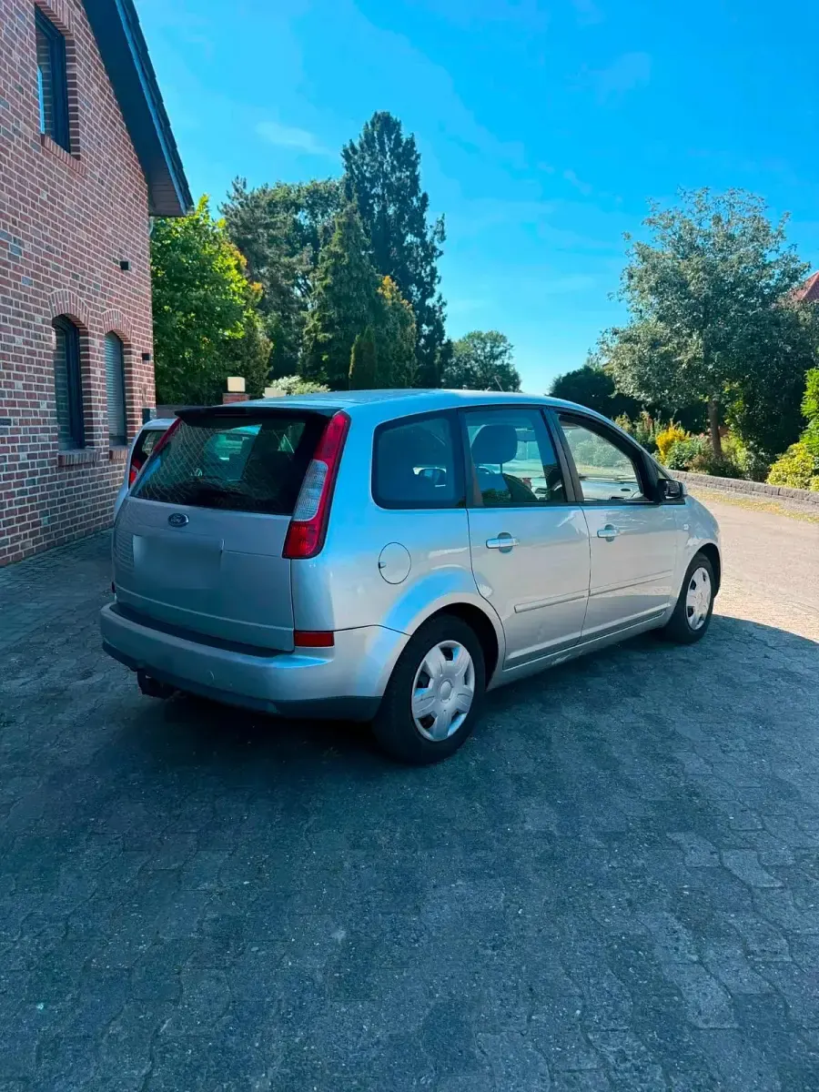 Gebraucht Ford C-MAX 125 PS (91 kW) 2006 Silber Van / Kleinbus