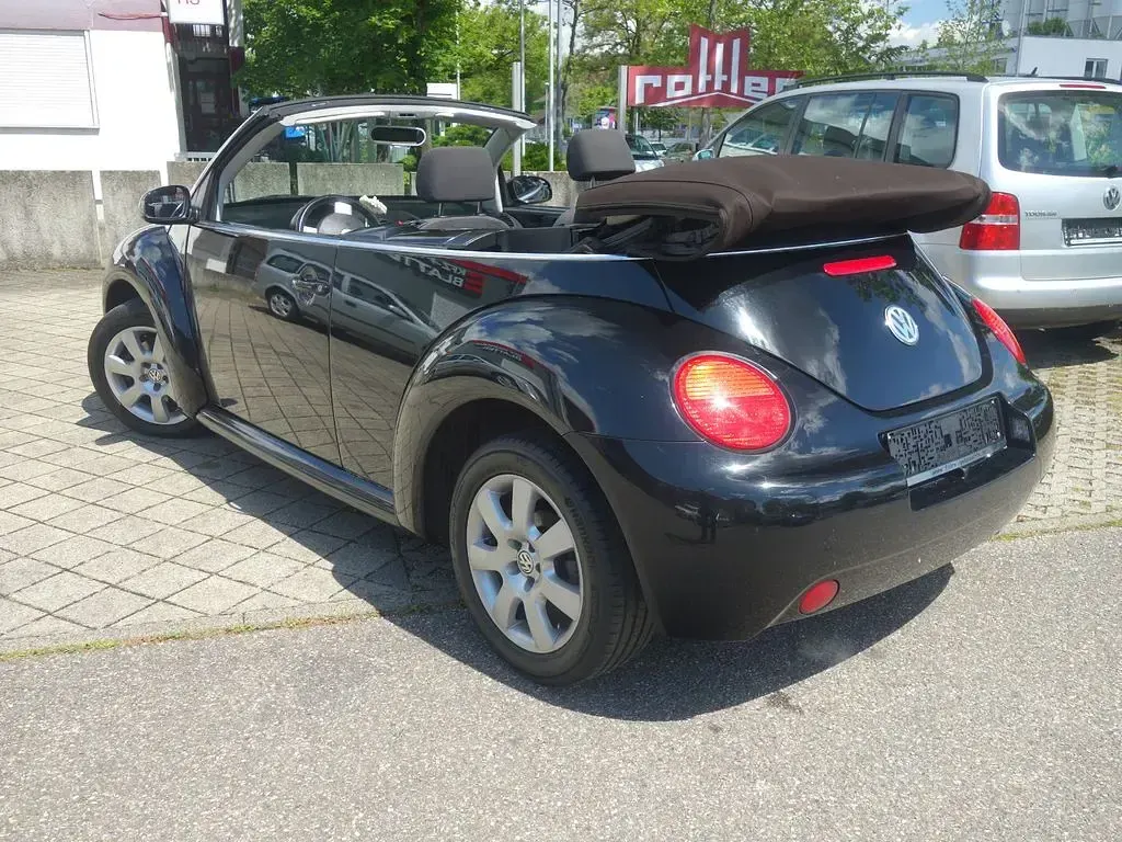 Gebraucht VW New Beetle Cabriolet 102 PS (75 kW) 2005 Schwarz Cabrio