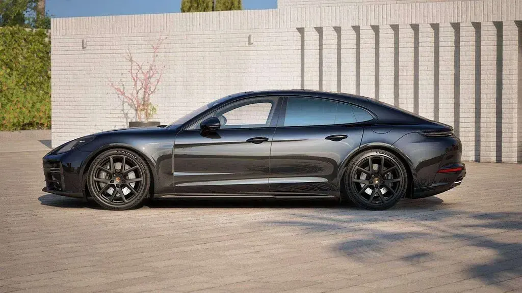 Gebraucht Porsche Panamera 4 470 PS (345 kW) 2025 Schwarz Kleinwagen
