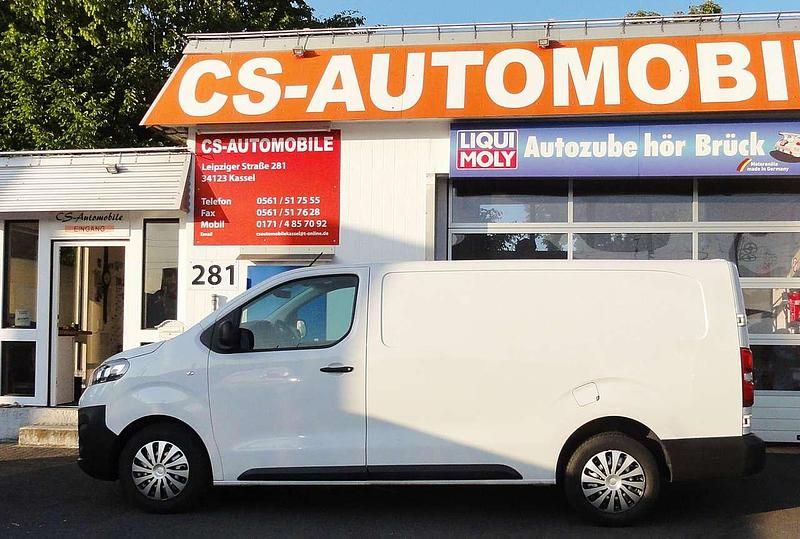 Weiß Gebraucht 2023 Opel Vivaro Van | 18.995 € (Superpreis) - Bild 1/4