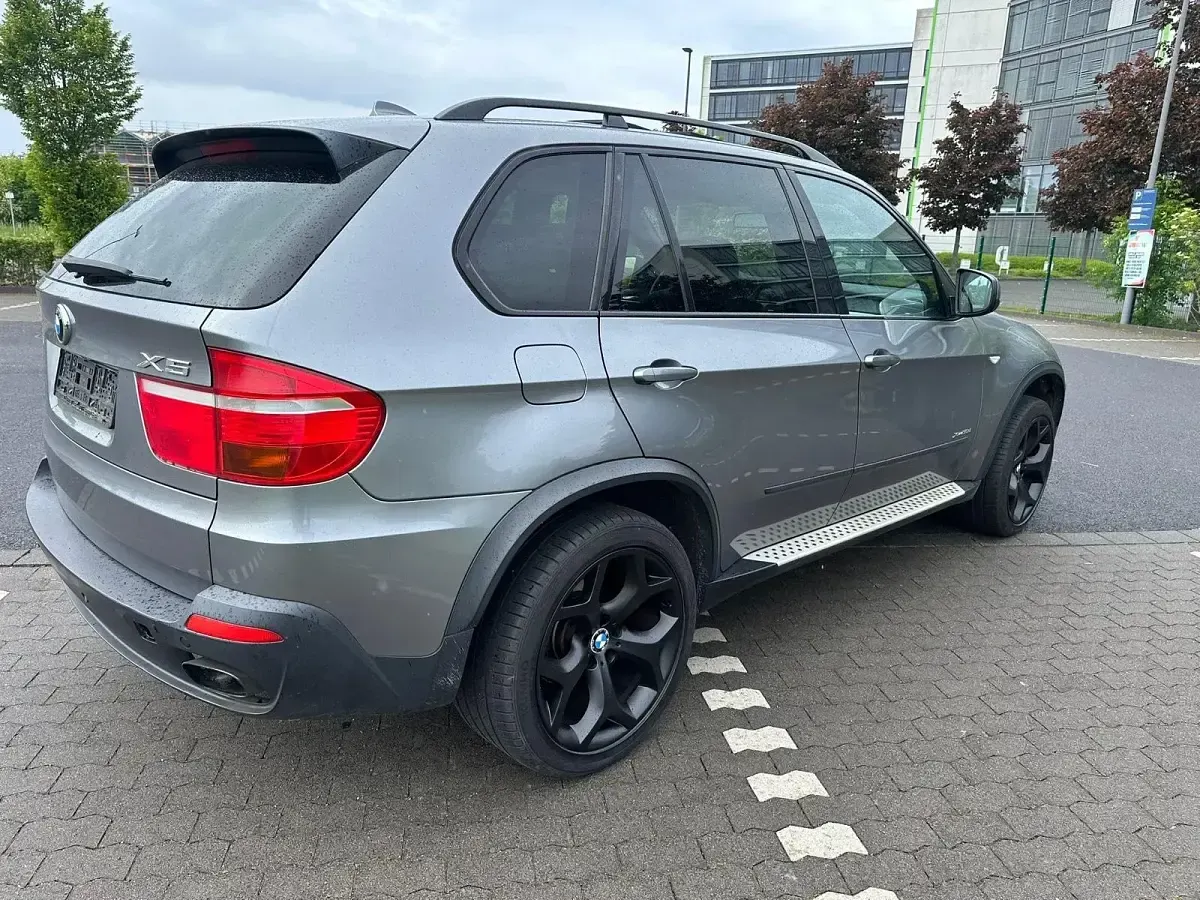 Używany BMW X5 235 KM (172 kW) 2009 Srebrny SUV