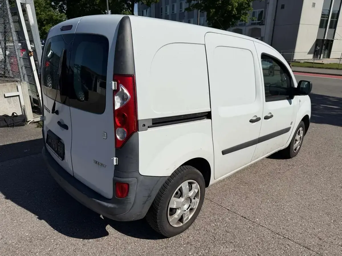 Gebraucht Renault Kangoo 44 kW (60 PS) 2012 Weiss Van / Kleinbus