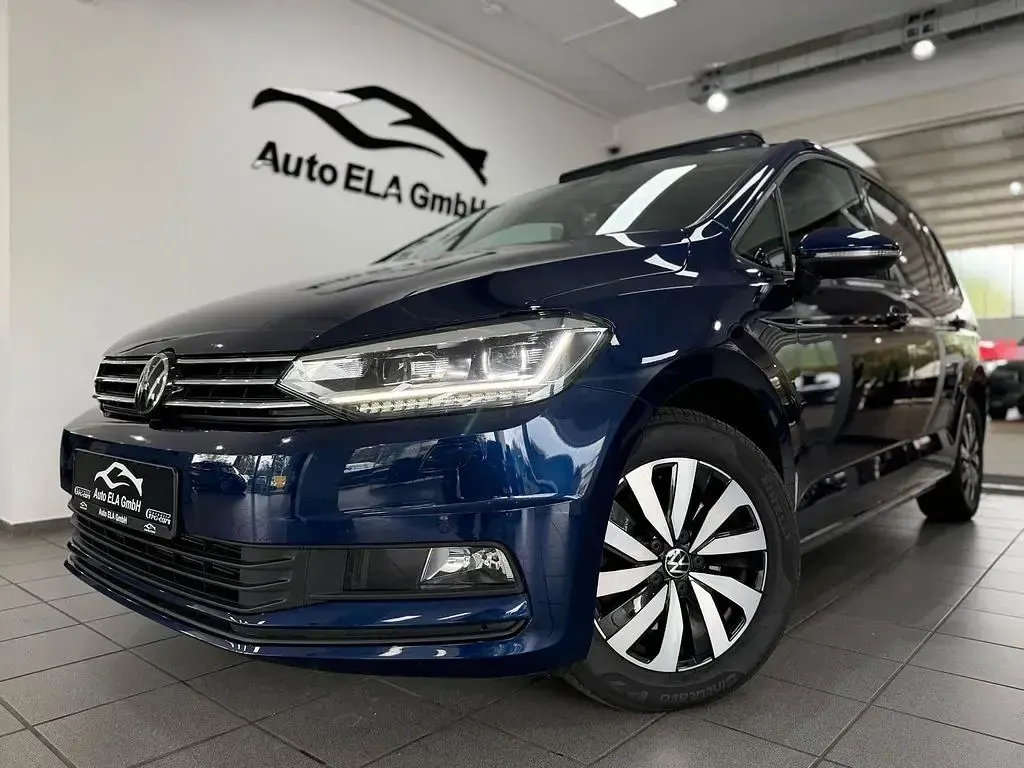 Gebraucht VW Touran 150 PS (110 kW) 2024 Atlantic blue Van / Kleinbus