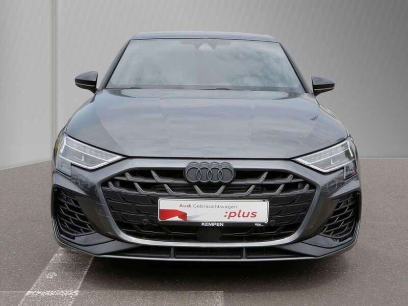 Gebraucht Audi S3 333 PS (244 kW) 2024 Daytonagrau perleffekt Limousine