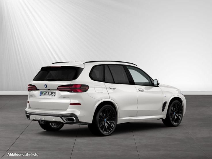 Gebraucht BMW X5 M Sport 489 PS (359 kW) 2025 Mineralweiß metallic SUV