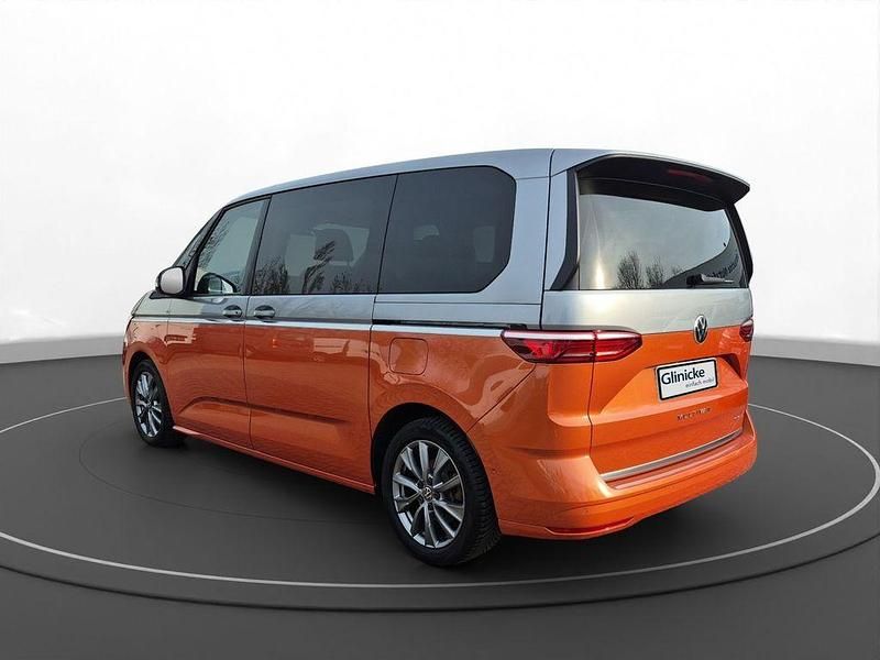 Usado VW Multivan Style 150 HP (110 kW) 2022 Azul Monovolume