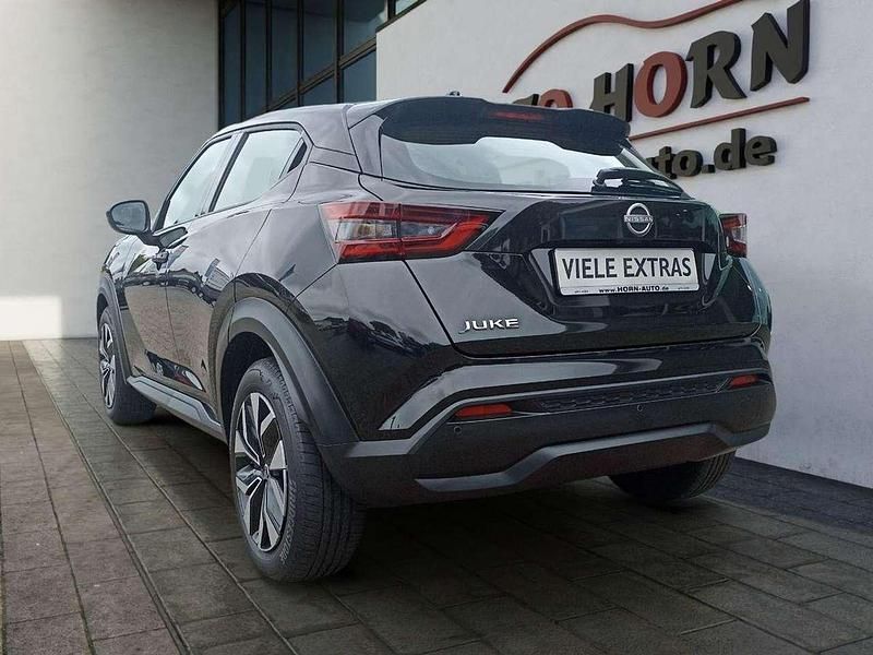 Gebraucht Nissan Juke Acenta 114 PS (83 kW) 2023 Schwarz SUV